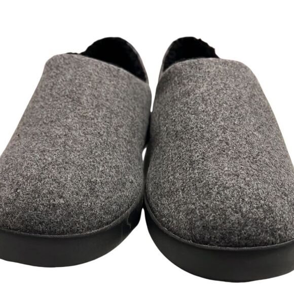 Toms Ezra Smoke Grey Repreve Two Tone Felt Slip On Slippers Men Size 12 NIB - Picture 2 of 14